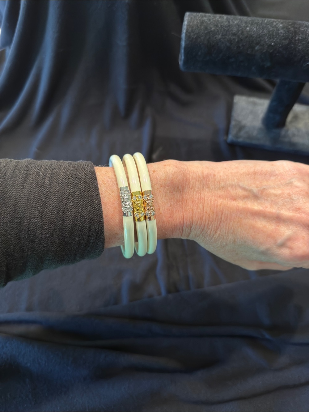 Budhagirl Three Kings All Weather Bangles - Ivory, M - Picture 3 of 8